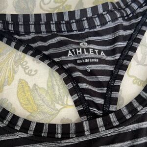 Athleta Breezy Tank black and white striped size Small